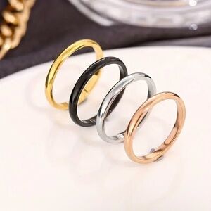 New 18k Gold Plated 4 Piece Minimalist Trendy
Ring Set Size 9